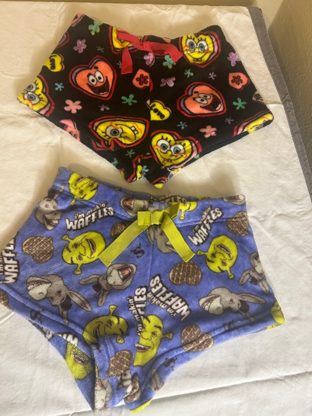 SpongeBob Squarepants Black Fleece Shorts and Shrek Fleece Shorts Size S